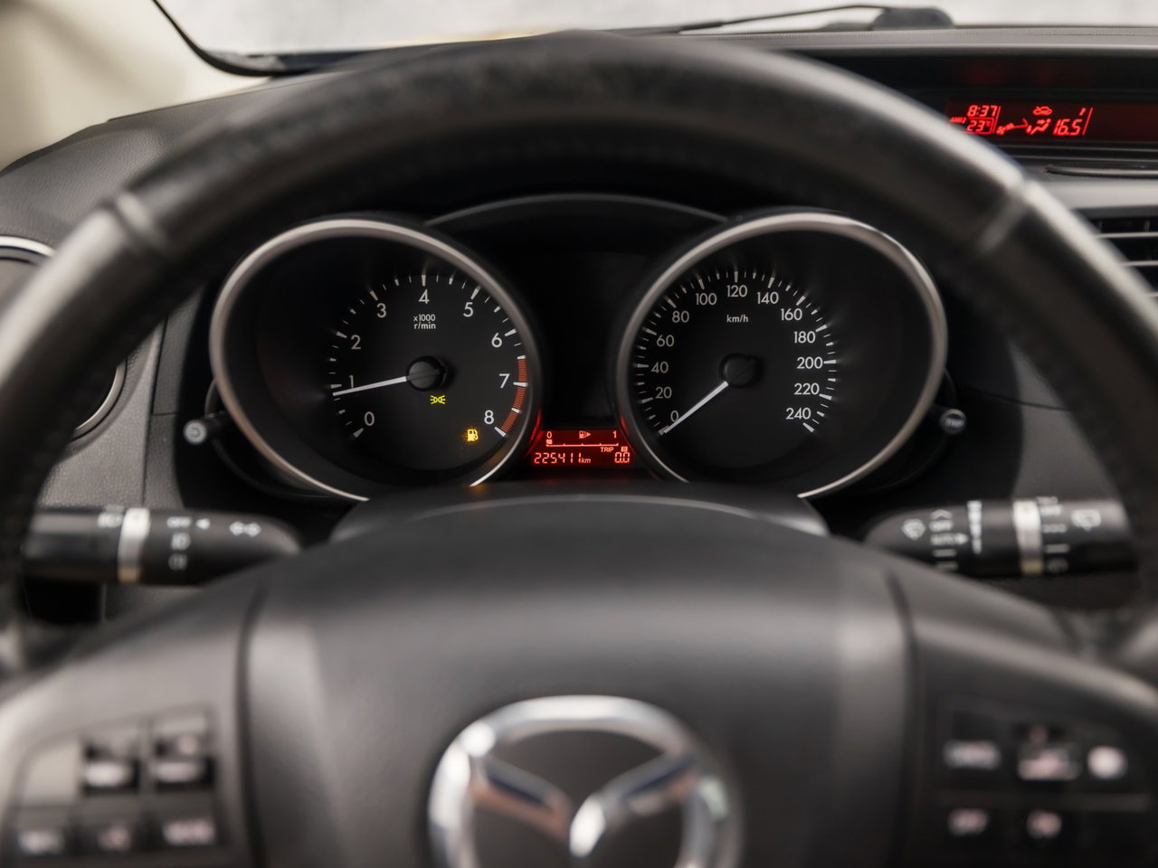 Mazda 5