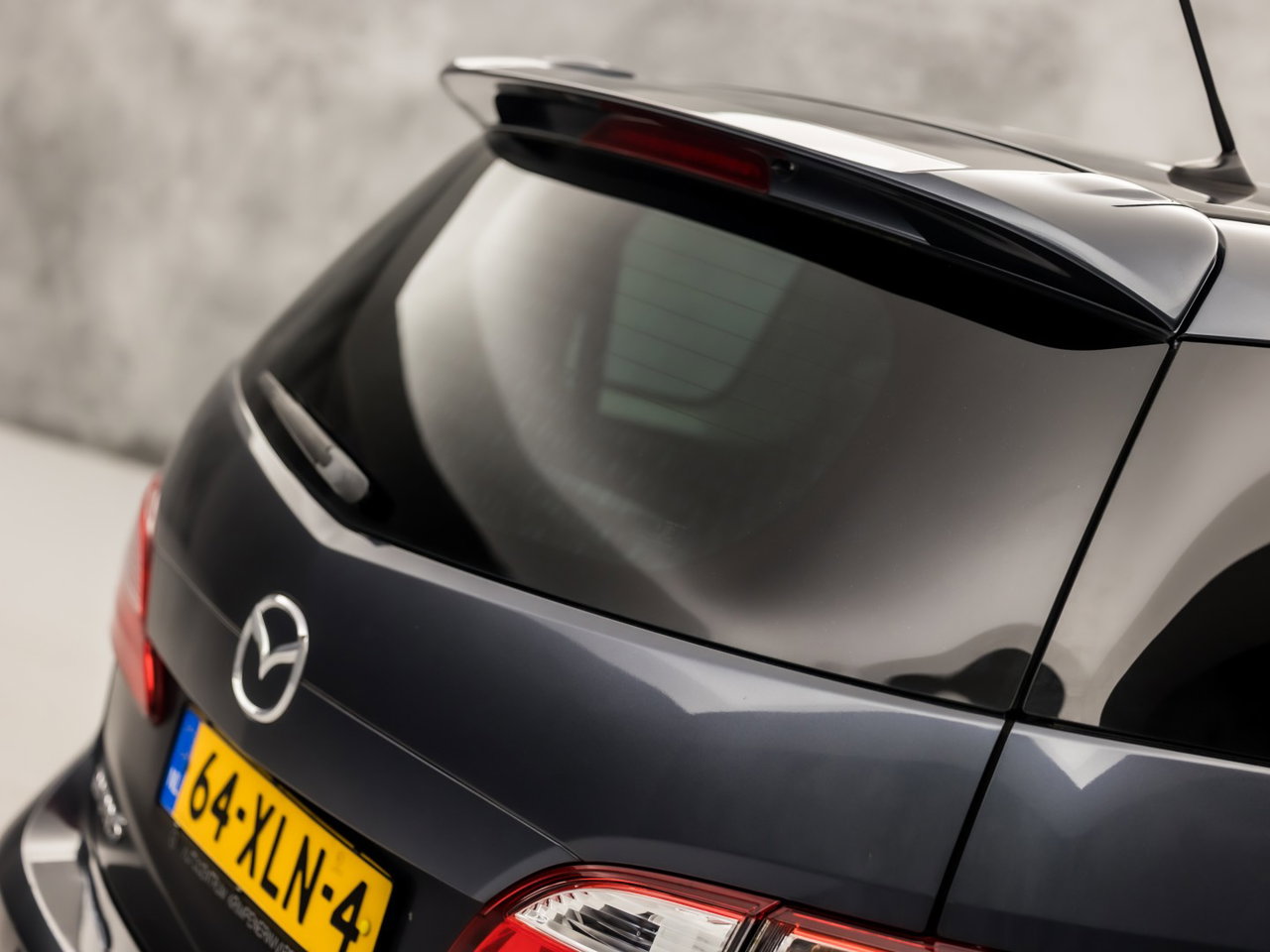 Mazda 5