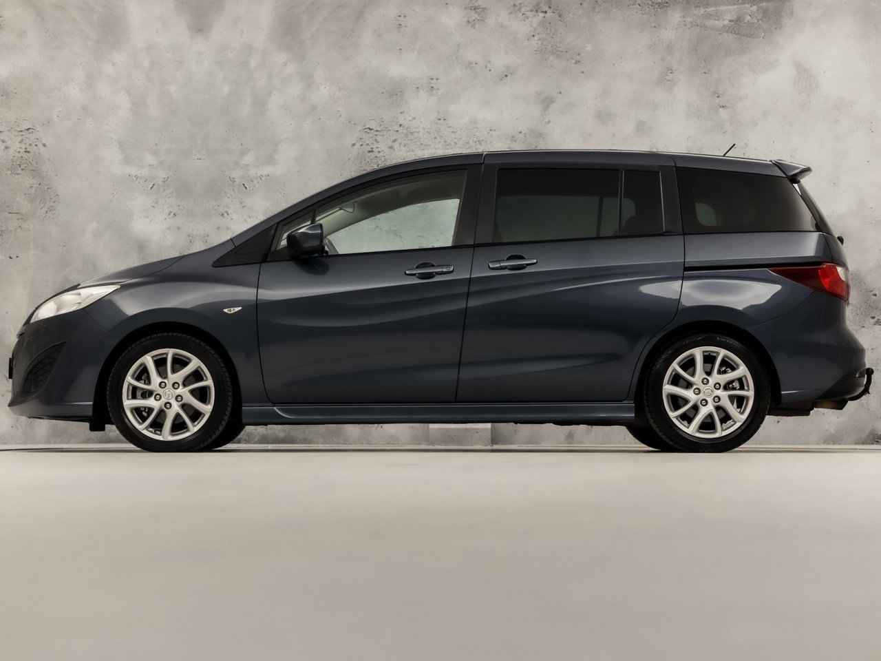 Mazda 5