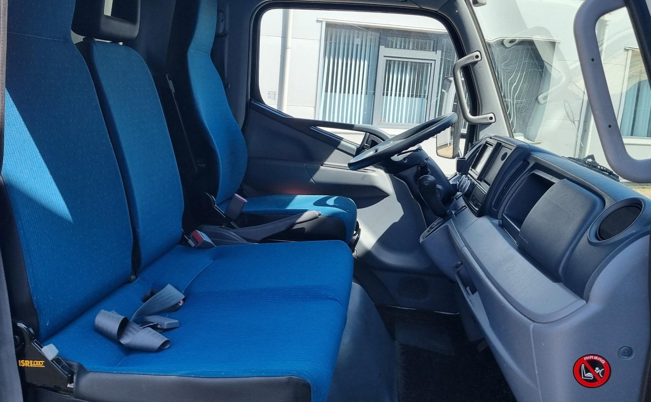 FUSO Canter