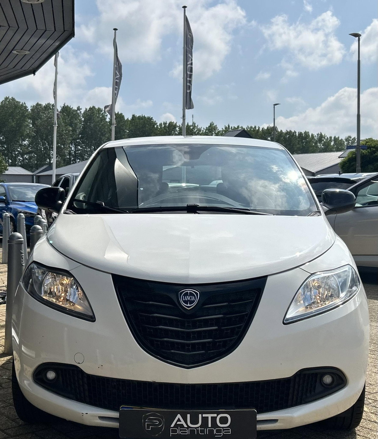 Lancia Ypsilon