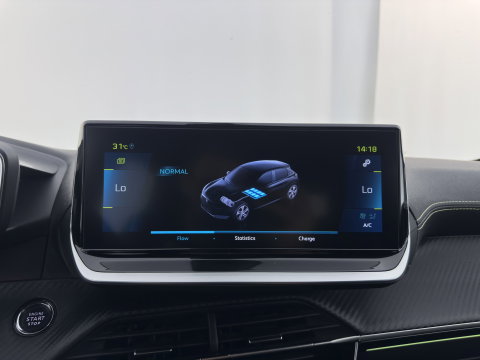Peugeot e-208 EV GT Pack 50 kWh [3-Fase-11kW] {SoH-94%} (INCL.BTW) *FULL-LED | DIGI-COCKPIT | BLINDSPOT | CAMERA | LEATHER-ALCANTARA | AMBIENTLIGHT | NAVI-FULLMAP | LANE-ASSIST | KEYLESS | DAB | CCS-FASTLOADER | HEATED-SPORTSEATS | 17''ALU*
