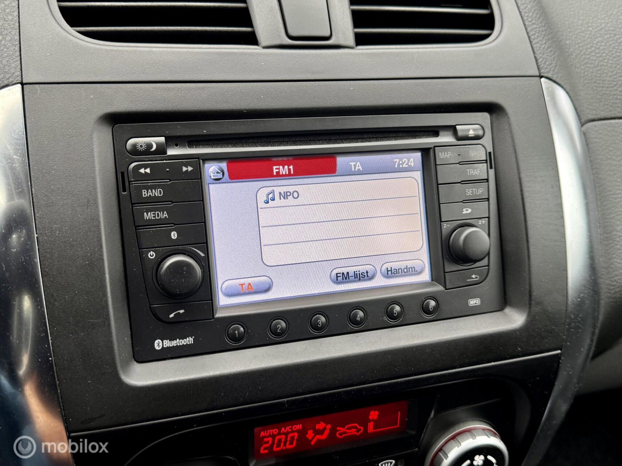 Suzuki SX4