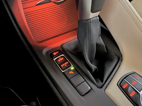 BMW X1 sDrive18i High Executive Leer Navi Cruise Trekh. NAP