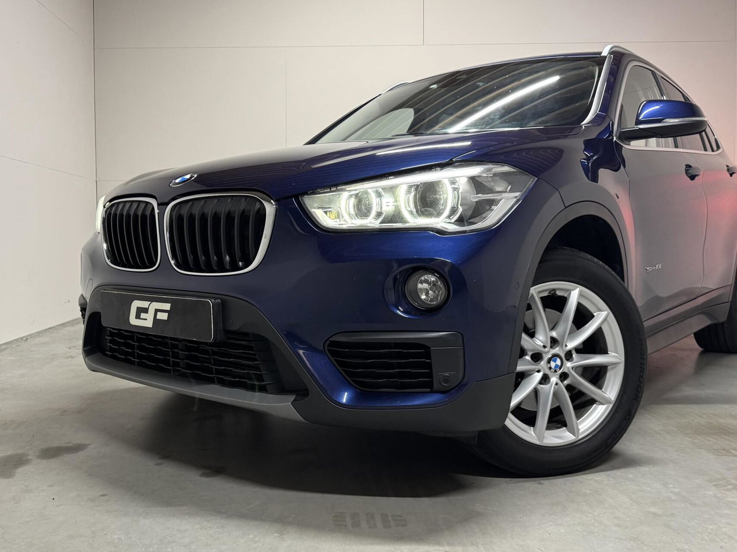 BMW X1 sDrive18i High Executive Leer Navi Cruise Trekh. NAP