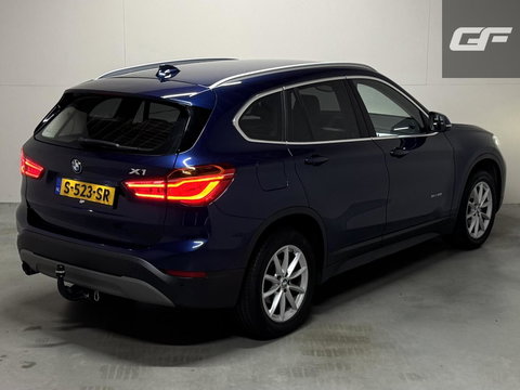 BMW X1 sDrive18i High Executive Leer Navi Cruise Trekh. NAP