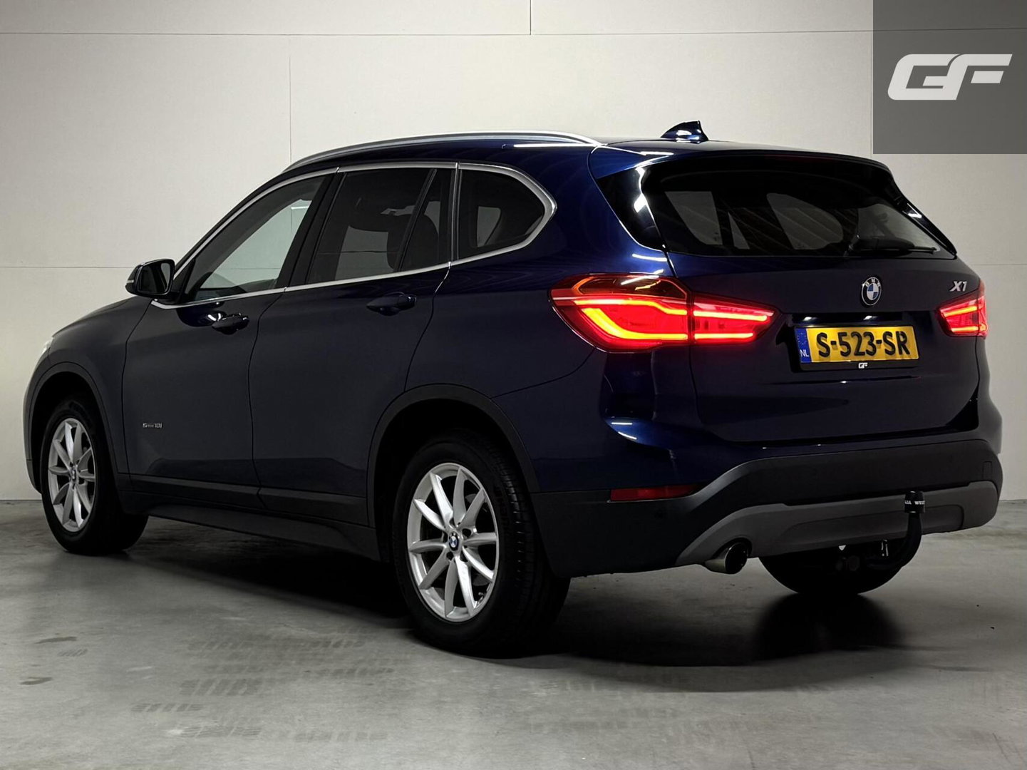 BMW X1 sDrive18i High Executive Leer Navi Cruise Trekh. NAP