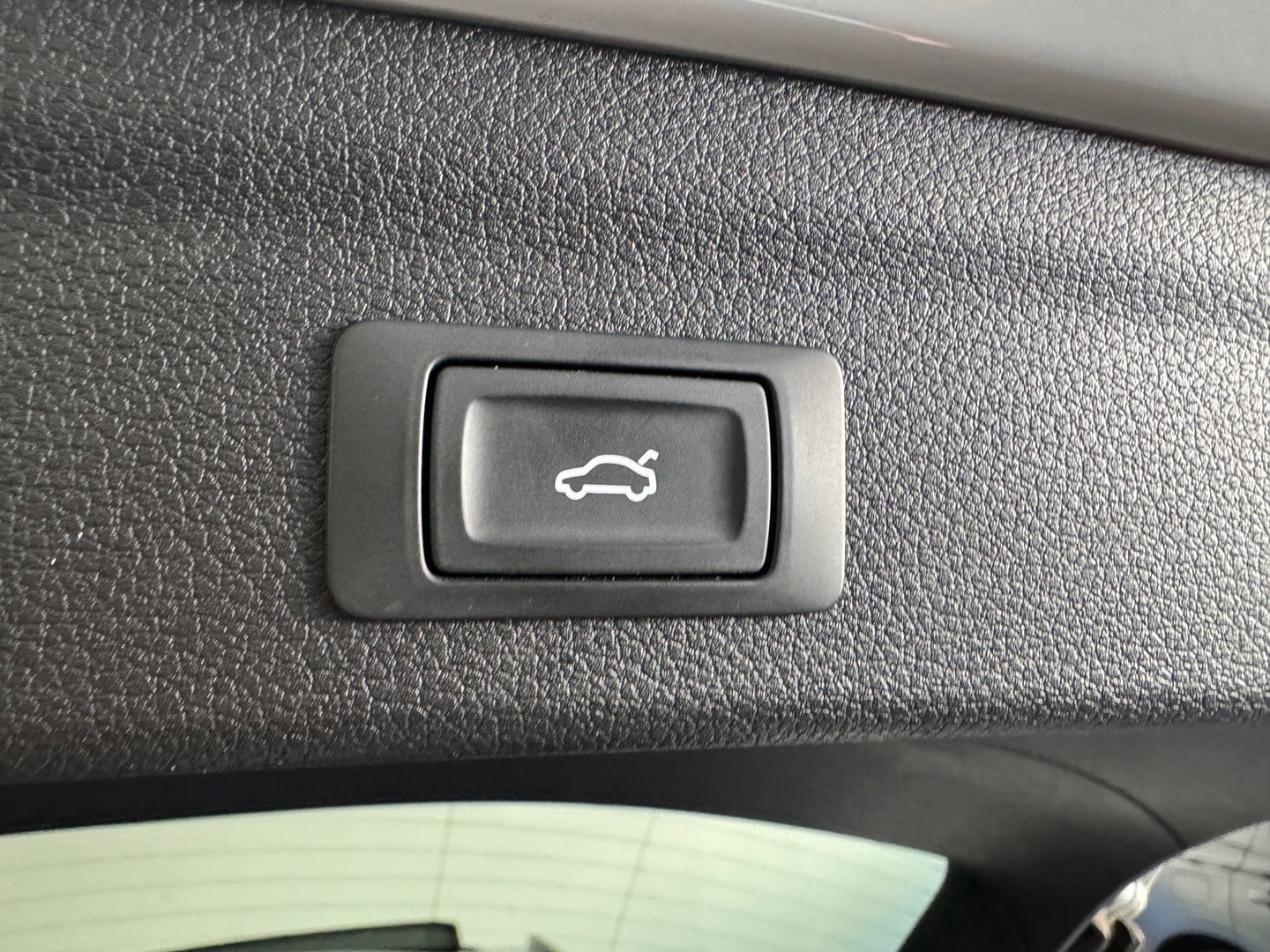 Audi Q3 40 TFSI quattro S Line Pano|Camera|ACC|Lane|Dodehoek