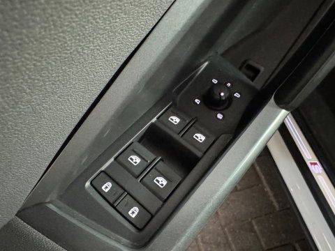Audi Q3 40 TFSI quattro S Line Pano|Camera|ACC|Lane|Dodehoek