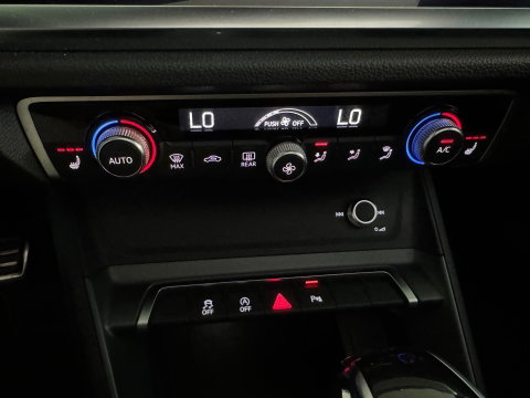 Audi Q3 40 TFSI quattro S Line Pano|Camera|ACC|Lane|Dodehoek