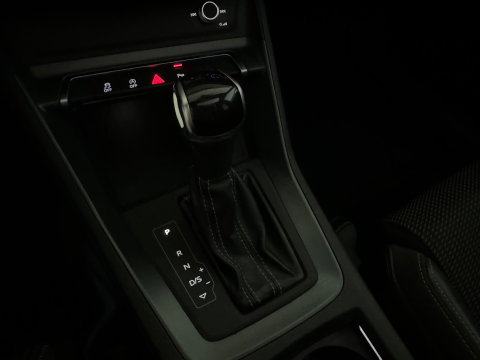 Audi Q3 40 TFSI quattro S Line Pano|Camera|ACC|Lane|Dodehoek