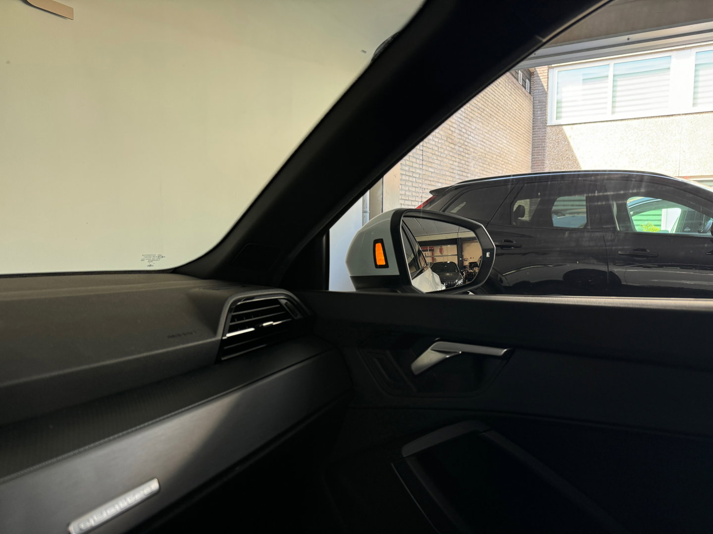 Audi Q3 40 TFSI quattro S Line Pano|Camera|ACC|Lane|Dodehoek