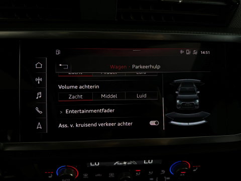 Audi Q3 40 TFSI quattro S Line Pano|Camera|ACC|Lane|Dodehoek