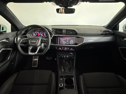 Audi Q3 40 TFSI quattro S Line Pano|Camera|ACC|Lane|Dodehoek