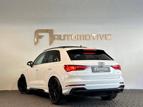 Audi Q3 40 TFSI quattro S Line Pano|Camera|ACC|Lane|Dodehoek