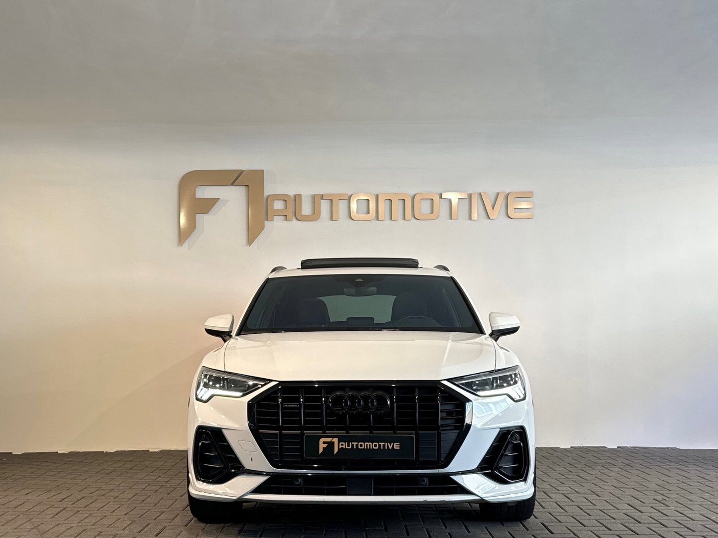 Audi Q3 40 TFSI quattro S Line Pano|Camera|ACC|Lane|Dodehoek