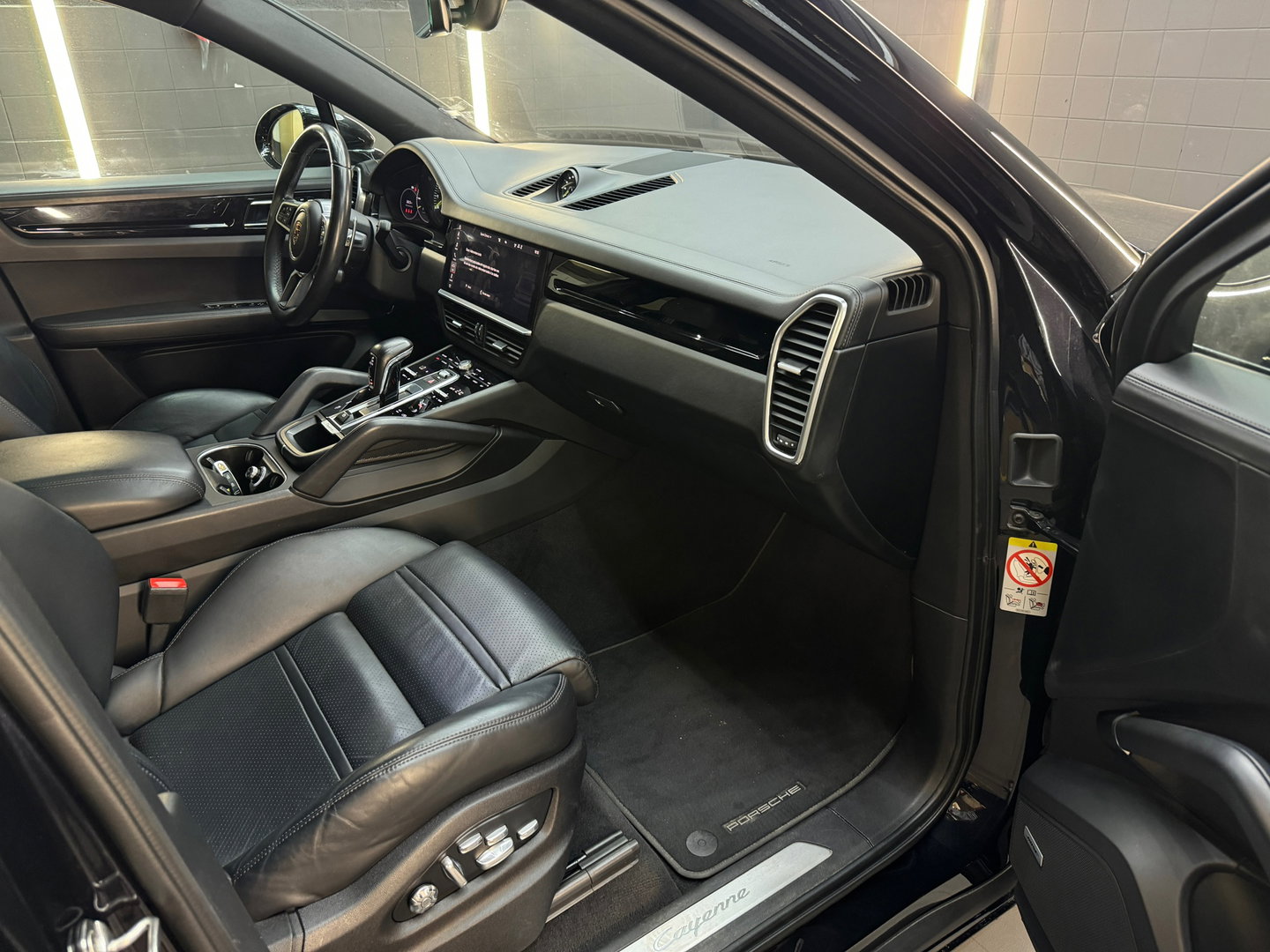 Porsche Cayenne Coupé 3.0 E-Hybrid Pano|Sportdesign|BOSE|VOL