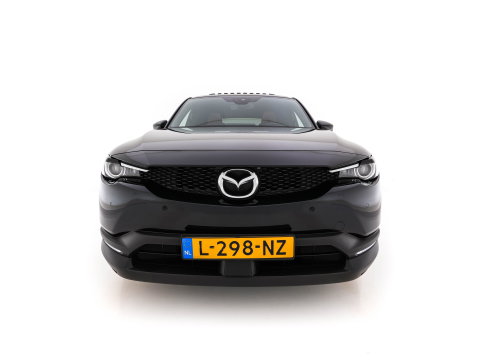 Mazda MX-30 e-SkyActiv 145 Luxury 36 kWh (INCL-BTW) *PANO | HEAD-UP | ADAPTIVE-CRUISE | BLIND-SPOT | FULL-LED | KEYLESS | TOP-VIEW | DAB+ | BOSE-AUDIO | NAVI-FULLMAP | DIGI-COCKPIT | HEATED-COMFORTSEATS | 18''ALU*