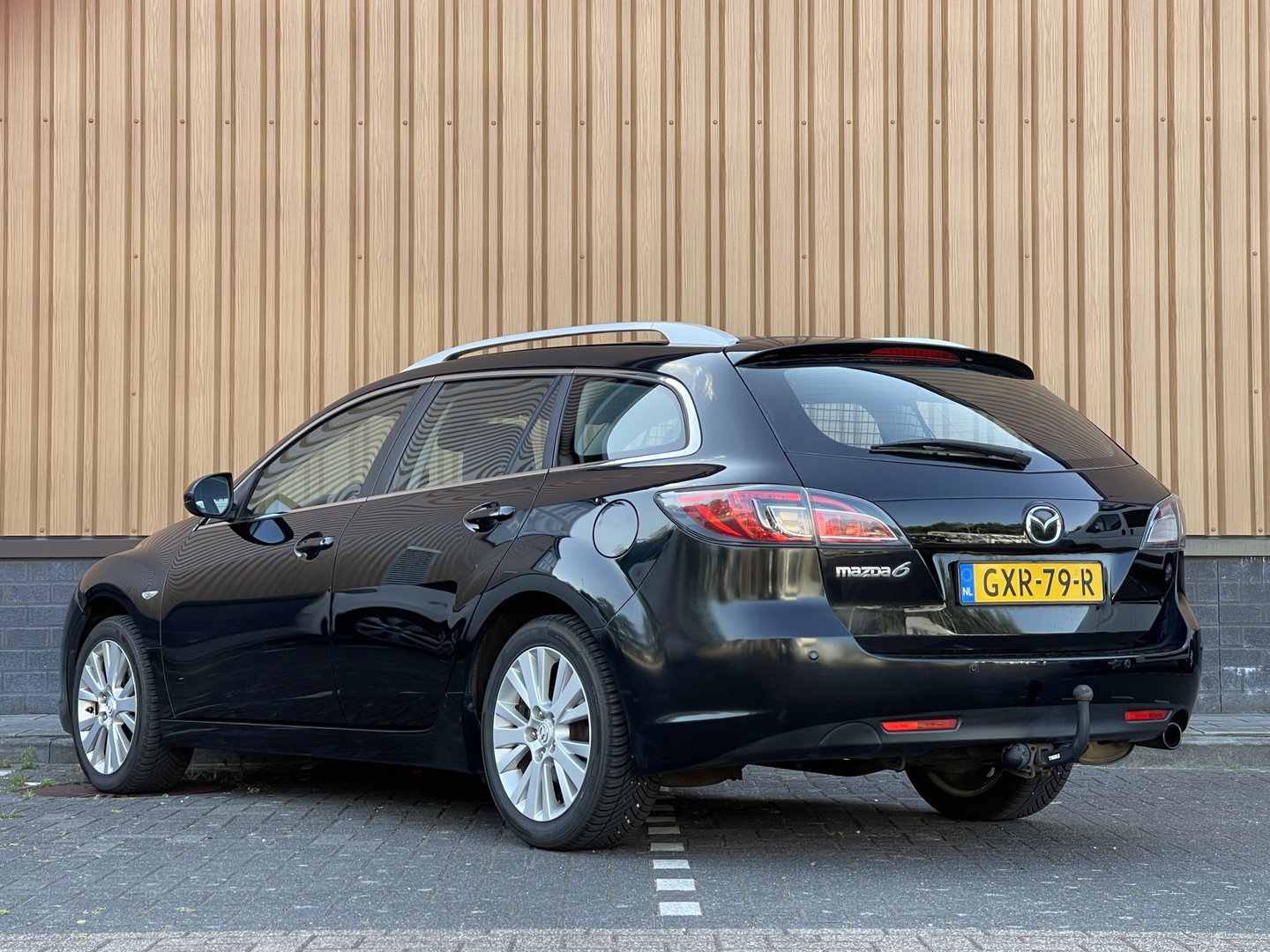 Mazda 6 Sportbreak 1.8 Business | Handel/Export | Airconditioning | Trekhaak | Parkeersensoren | Cruise control |