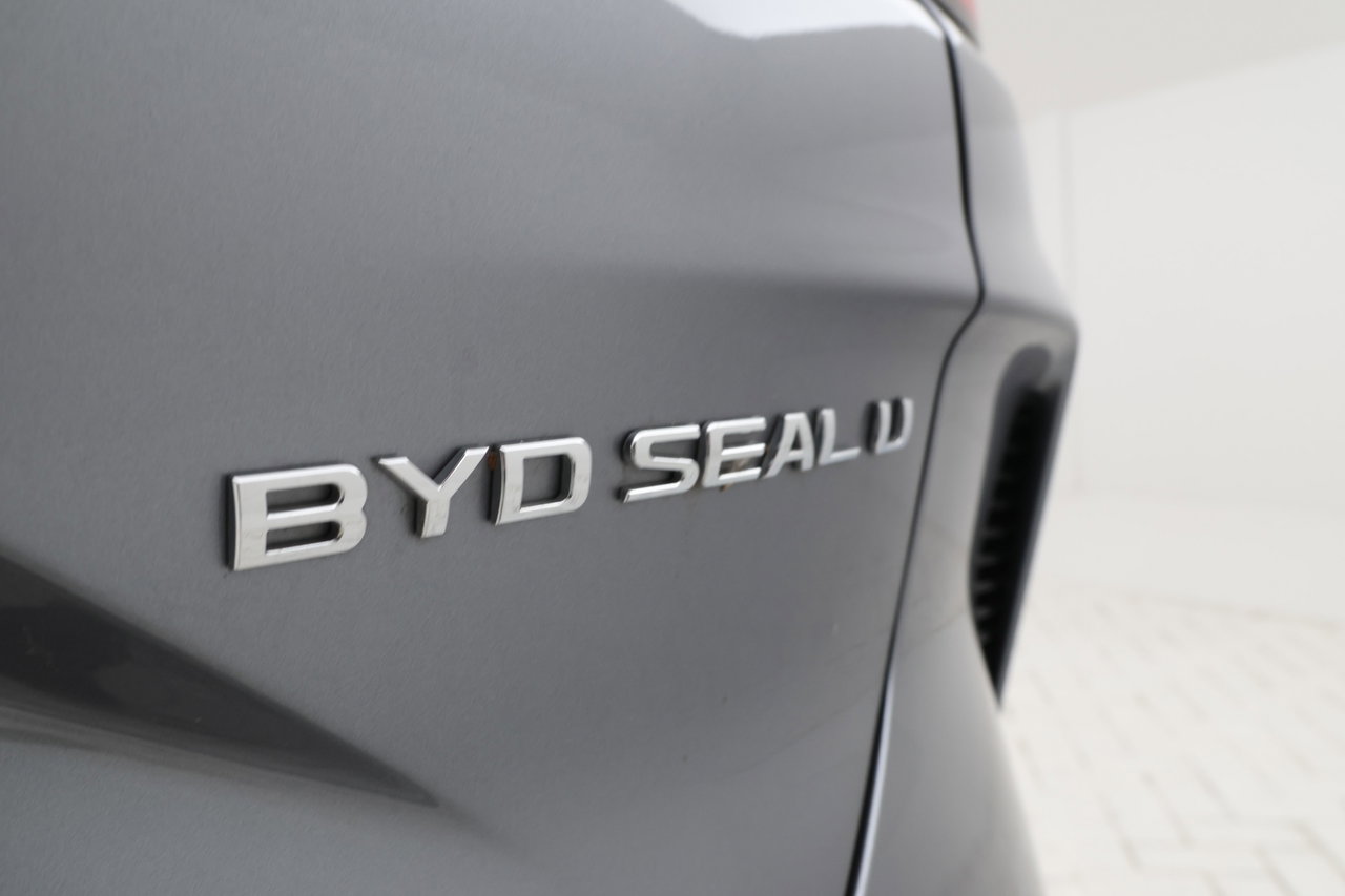 BYD SEAL U