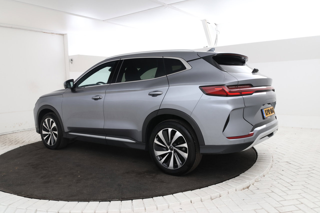 BYD SEAL U