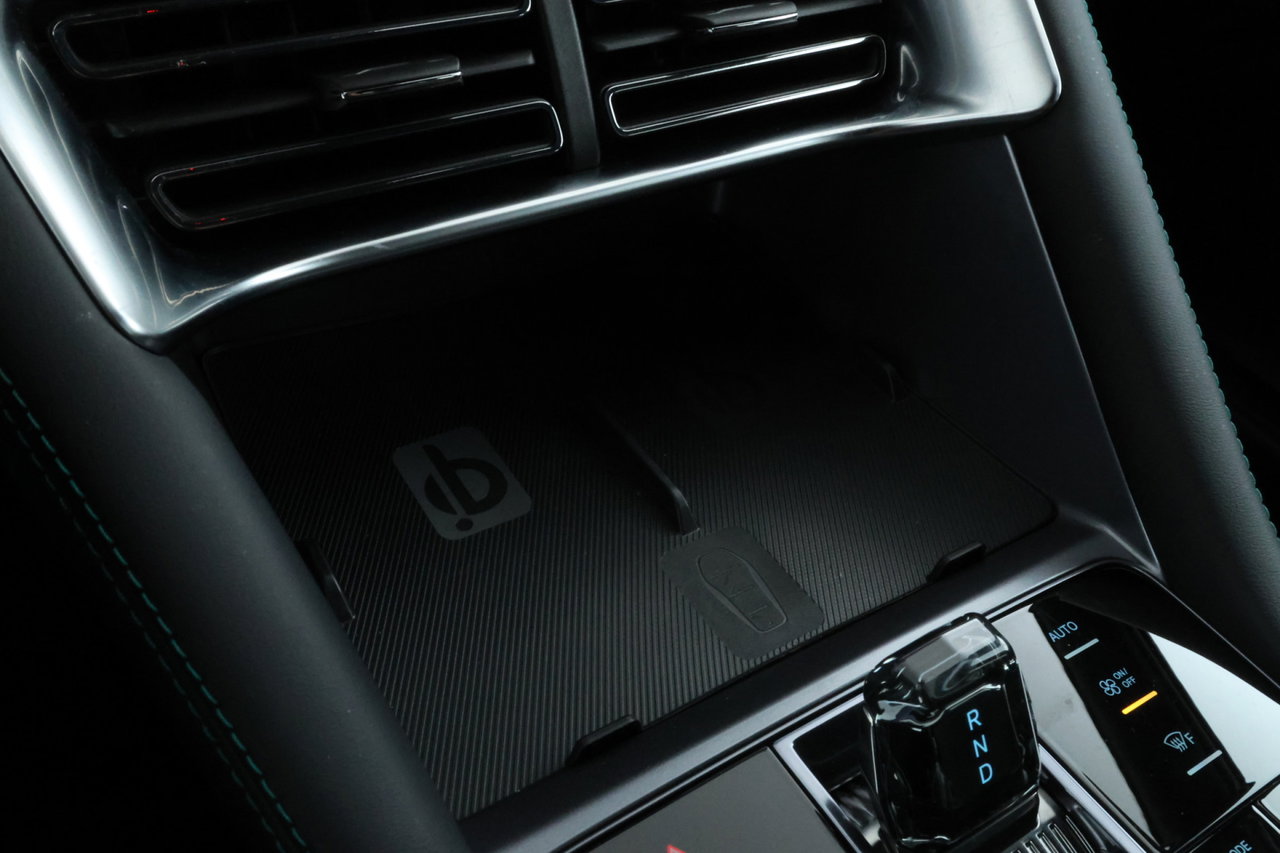 BYD SEAL U
