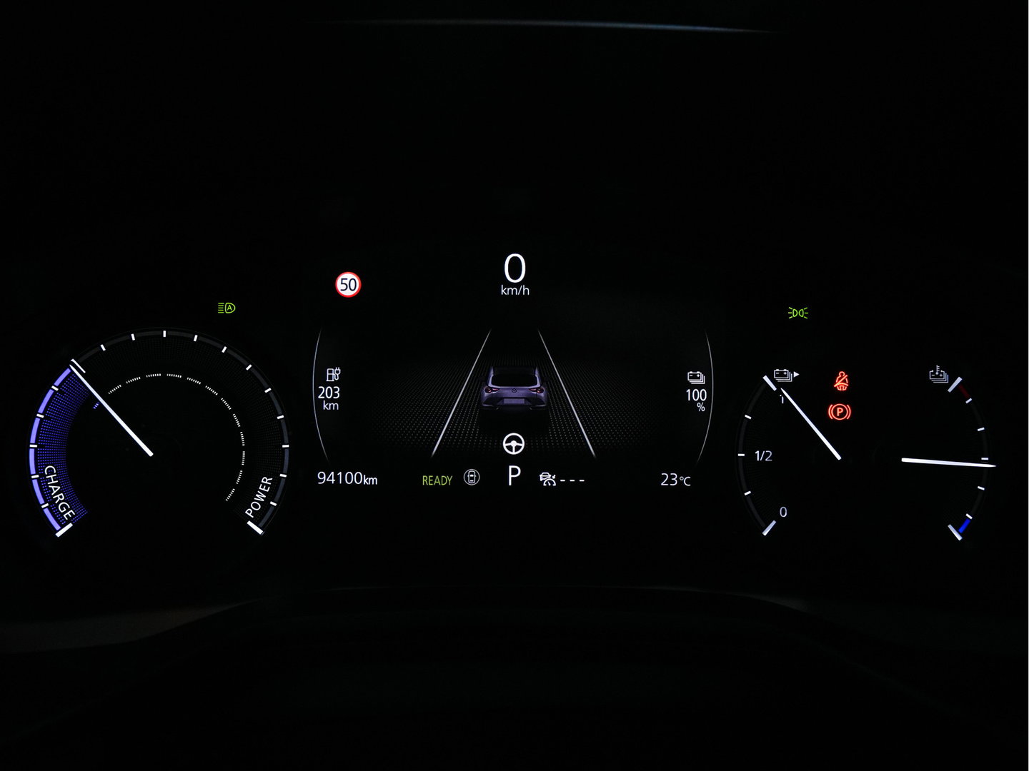 Mazda MX-30 e-SkyActiv 145 Luxury 36 kWh (INCL-BTW) *PANO | HEAD-UP | ADAPTIVE-CRUISE | BLIND-SPOT | FULL-LED | KEYLESS | TOP-VIEW | DAB+ | BOSE-AUDIO | NAVI-FULLMAP | DIGI-COCKPIT | HEATED-COMFORTSEATS | 18''ALU*