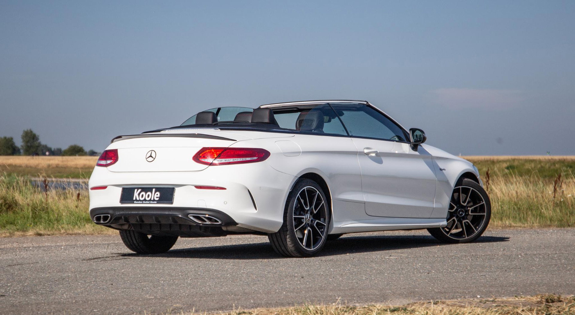 Mercedes-Benz C-Klasse Cabrio AMG 43 4MATIC DEALER ONDERHOUDEN / NEKVERWARMING / CAMERA / BURMESTER / AIRCO