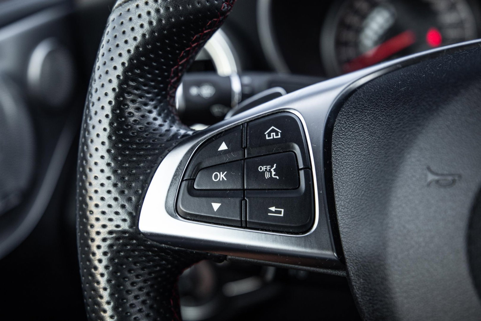 Mercedes-Benz C-Klasse Cabrio AMG 43 4MATIC DEALER ONDERHOUDEN / NEKVERWARMING / CAMERA / BURMESTER / AIRCO