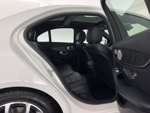 Mercedes-Benz C-Klasse 350 e Lease Edition Aut. *PANO | LEATHER | FULL-LED | HEATED-SPORTSEATS | NAVI-FULLMAP | AIRMATIC | ECC | PDC | CRUISE | 17''ALU*
