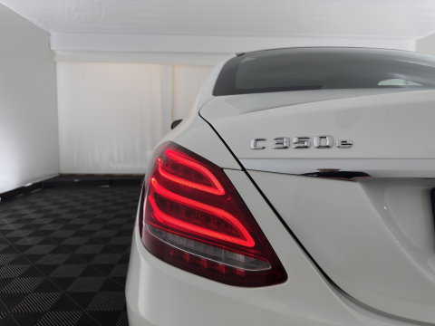 Mercedes-Benz C-Klasse 350 e Lease Edition Aut. *PANO | LEATHER | FULL-LED | HEATED-SPORTSEATS | NAVI-FULLMAP | AIRMATIC | ECC | PDC | CRUISE | 17''ALU*