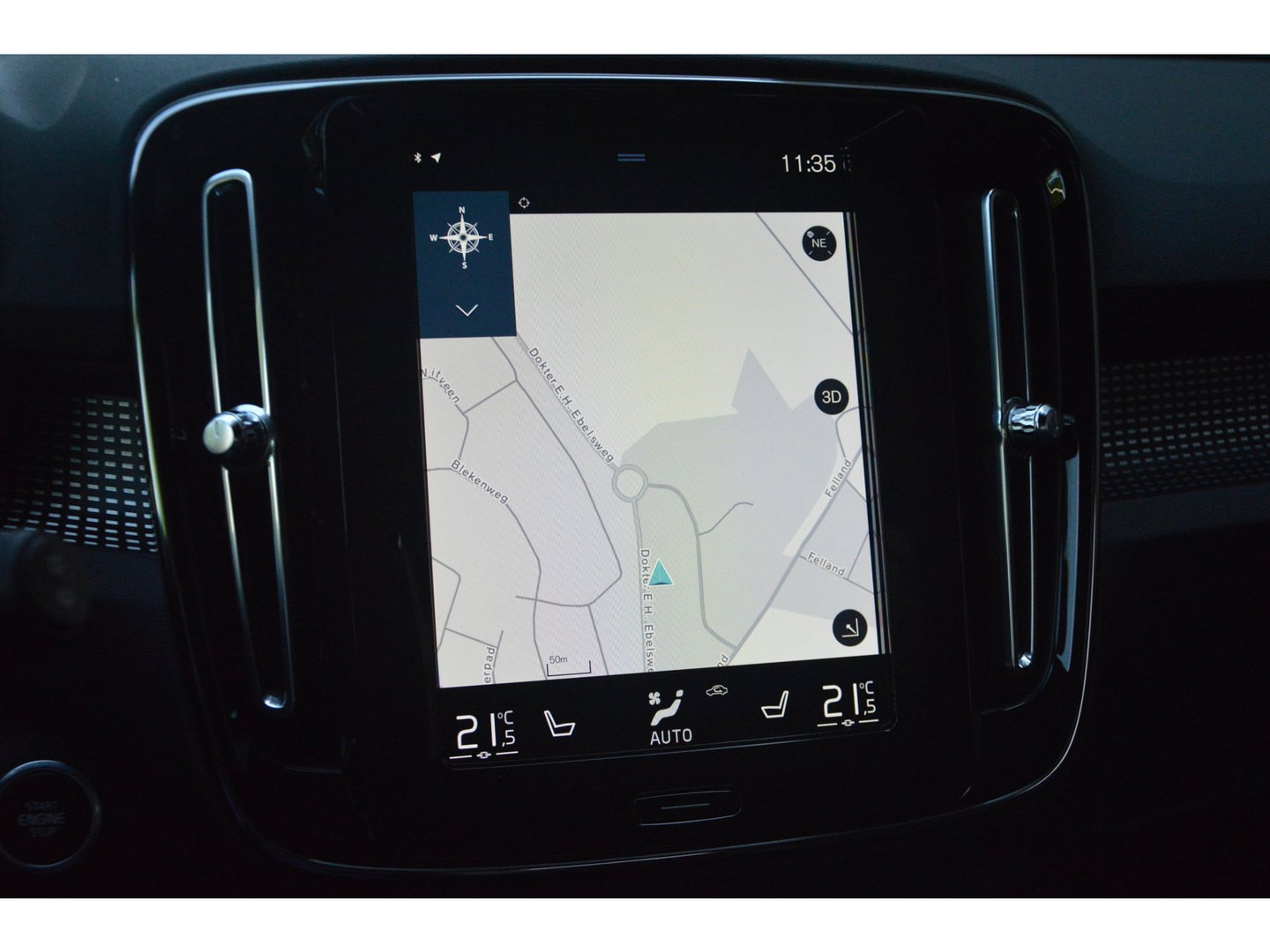 Volvo XC40 T4 Recharge R-Design | Adaptive Cruise | Stoel + Stuur Verwarmd | Dealer onderhouden | Memory |
