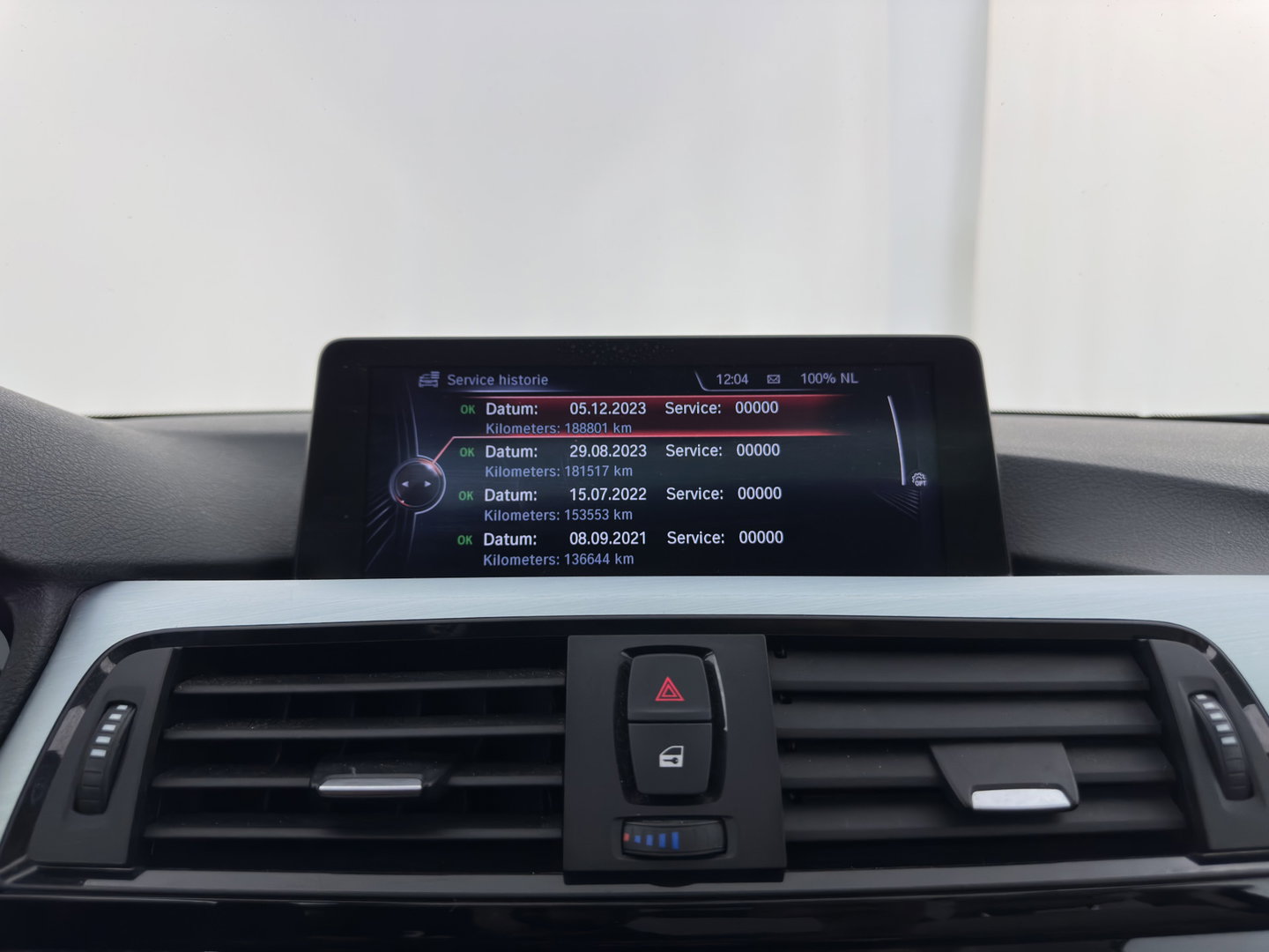 BMW 4 Serie Coupé 420d High Executive Aut. *PANO | LEATHER | XENON | HEATED-SPORTSEATS | NAVI-FULLMAP | PRIVACY-GLASS | ECC | PDC | CRUISE | 18''ALU*