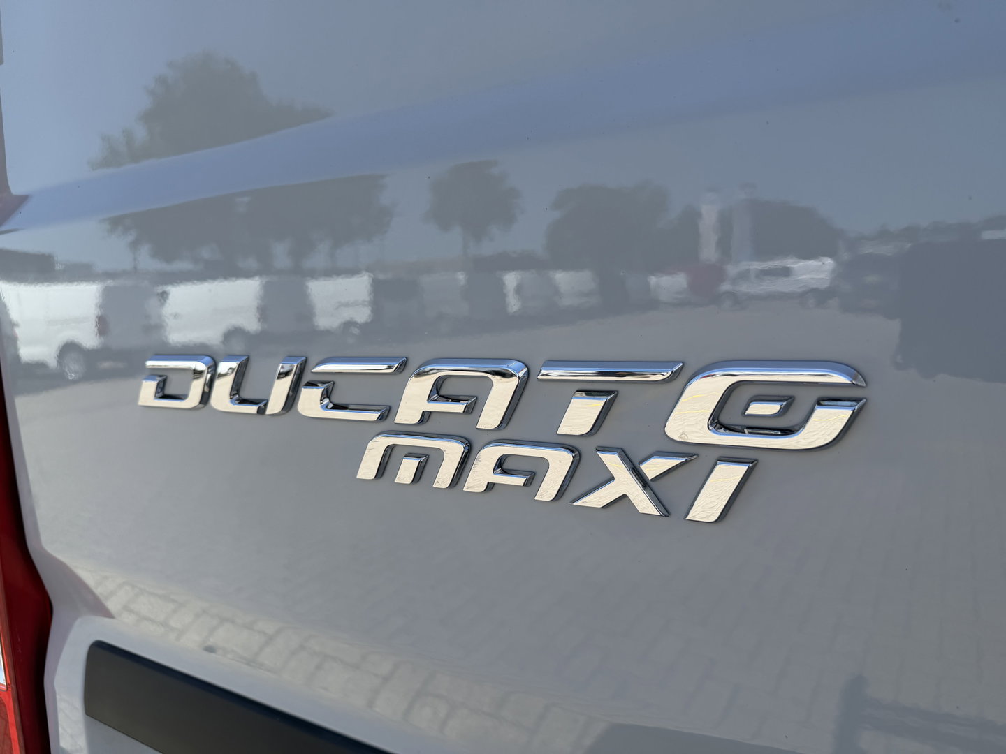Fiat Ducato 35 2.3 MultiJet 16-pk L3H2 Maxi / vaste prijs rijklaar € 15.950 ex btw / euro 6 / bpm vrij / lease vanaf € 269 / dubbele schuifdeur / cruise en climate control / standkachel / imperial