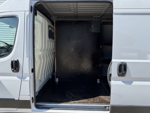 Fiat Ducato 35 2.3 MultiJet 16-pk L3H2 Maxi / vaste prijs rijklaar € 15.950 ex btw / euro 6 / bpm vrij / lease vanaf € / dubbele schuifdeur / cruise en climate control / standkachel / imperial