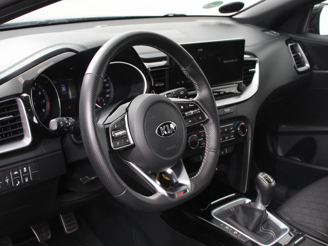 Kia ProCeed