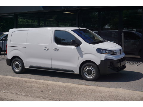 Peugeot Expert 2.0D 180PK EAT8 AUT L2H1 BPM VRIJ!! Navi, Camera, Climate, Stuur verw. Cruise!! Nr. 02