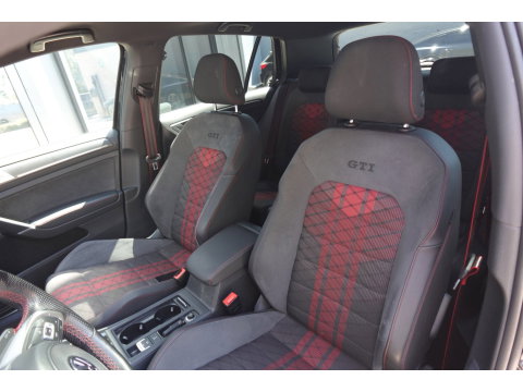 Volkswagen Golf 2.0 TSI GTI TCR AKRA PANO KEYLESS
