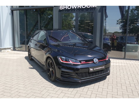Volkswagen Golf 2.0 TSI GTI TCR AKRA PANO KEYLESS