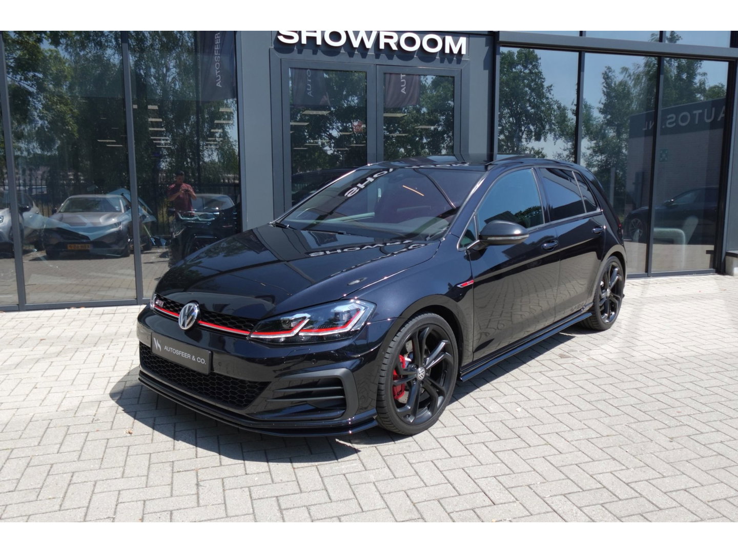 Volkswagen Golf 2.0 TSI GTI TCR AKRA PANO KEYLESS