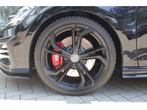 Volkswagen Golf 2.0 TSI GTI TCR AKRA PANO KEYLESS