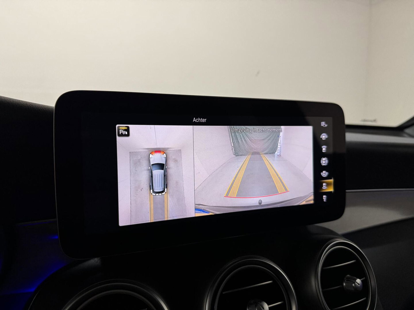 Mercedes-Benz GLC 300e 4MATIC AMG Pano Luchtvering Burmester 360º