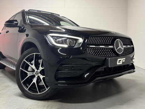 Mercedes-Benz GLC 300e 4MATIC AMG Pano Luchtvering Burmester 360º