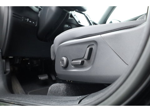 Volvo XC40 1.5 T5 Plug-in hybrid Ultimate Dark | Prijs rijklaar | Pano-dak | 360 camera | H&K Audio | Adap. cruise | Blis | Elek. Stoelen |