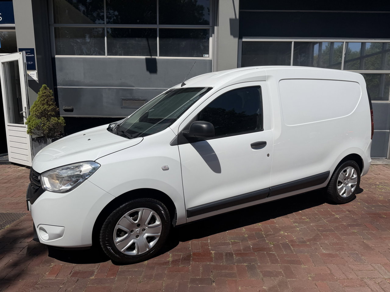 Dacia Dokker
