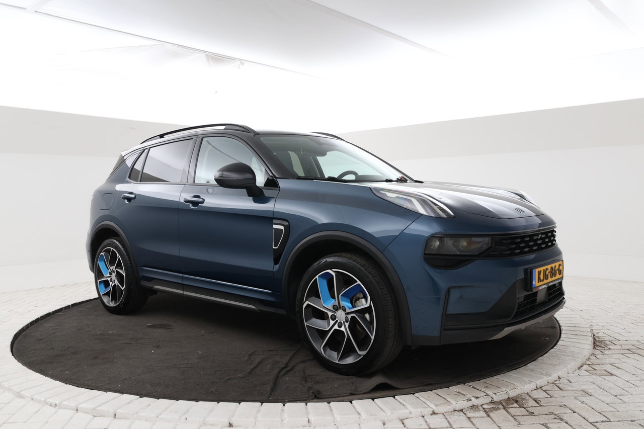 Lynk & Co 01