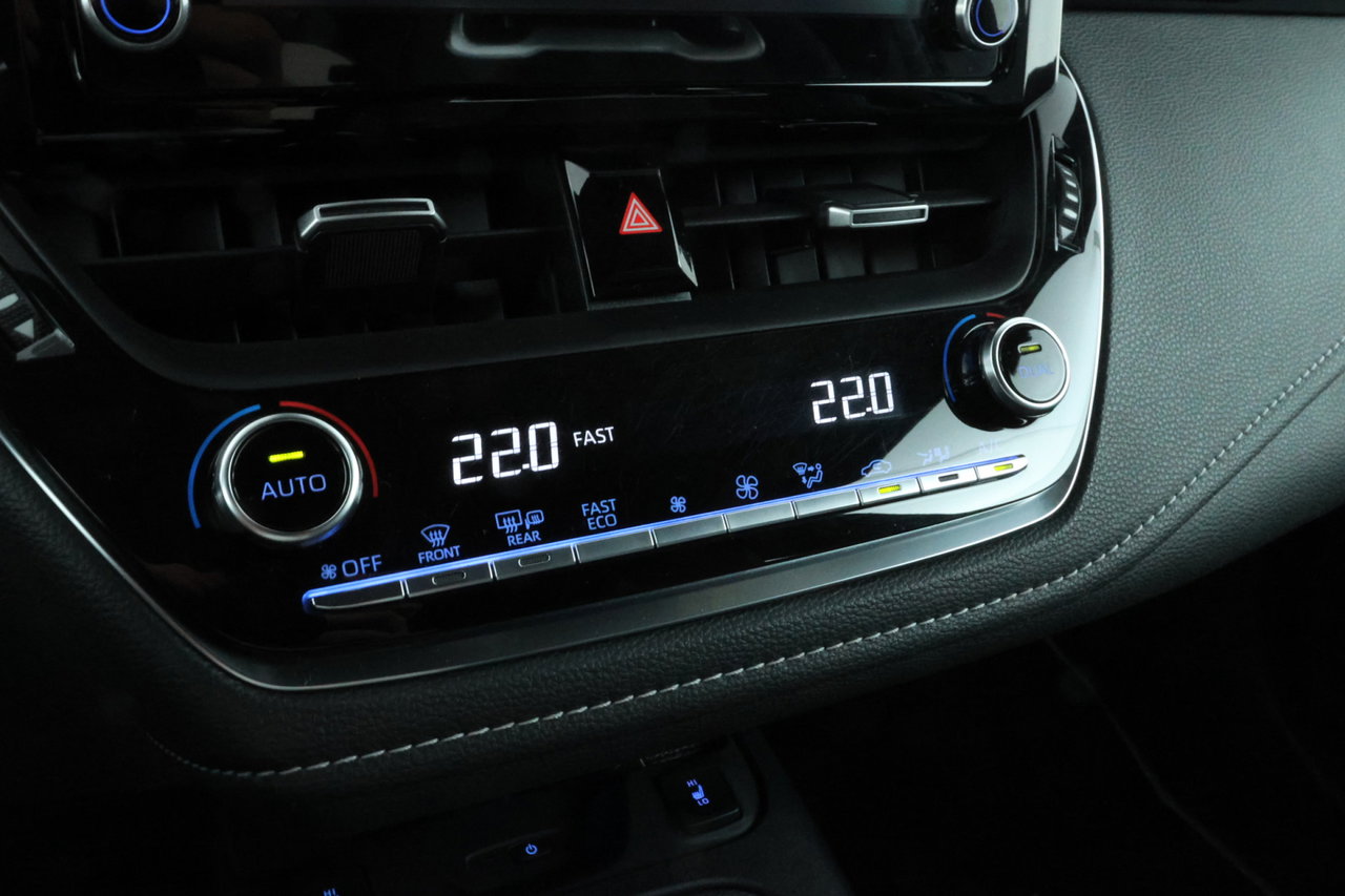 Toyota Corolla Touring Sports