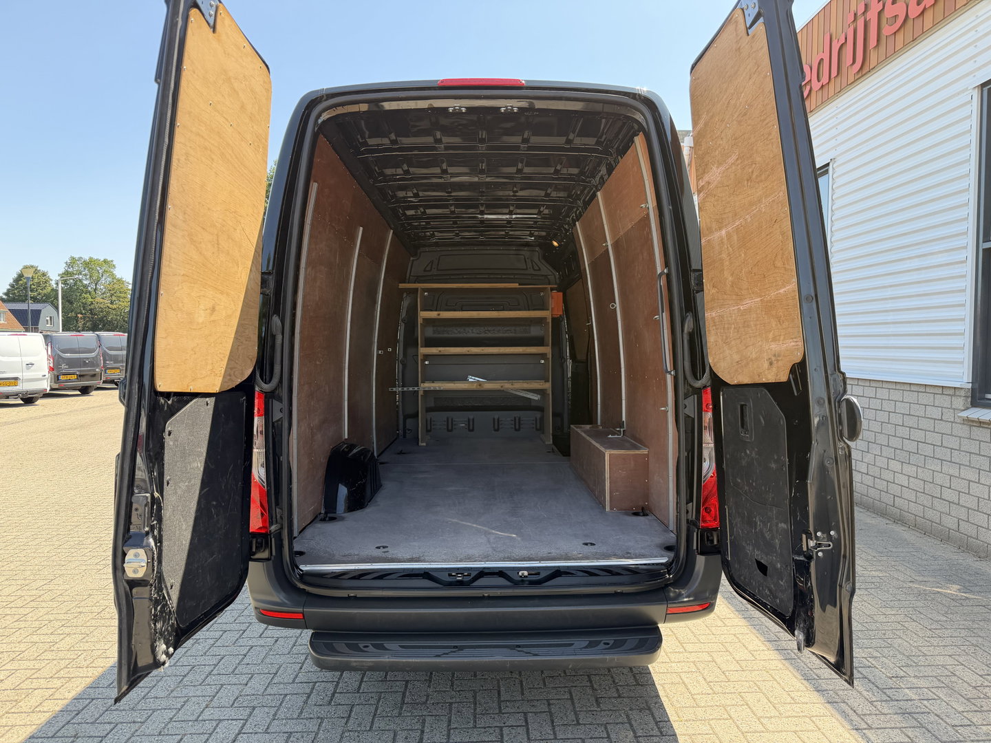 Mercedes-Benz Sprinter 315 1.9 CDI L3H2 / vaste prijs rijklaar € 28.950 ex btw / euro 6 / bpm vrij / lease vanaf € 473 / cruise en climate control / Apple Carplay Android Auto