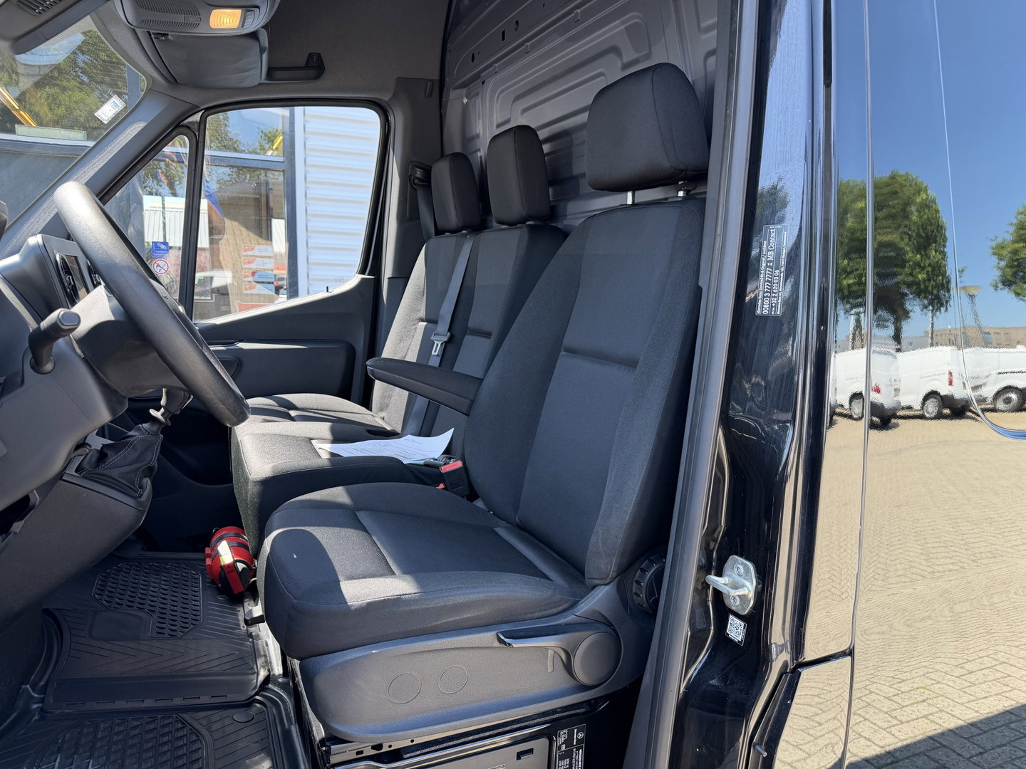 Mercedes-Benz Sprinter 315 1.9 CDI L3H2 / vaste prijs rijklaar € 28.950 ex btw / euro 6 / bpm vrij / lease vanaf € 473 / cruise en climate control / Apple Carplay Android Auto