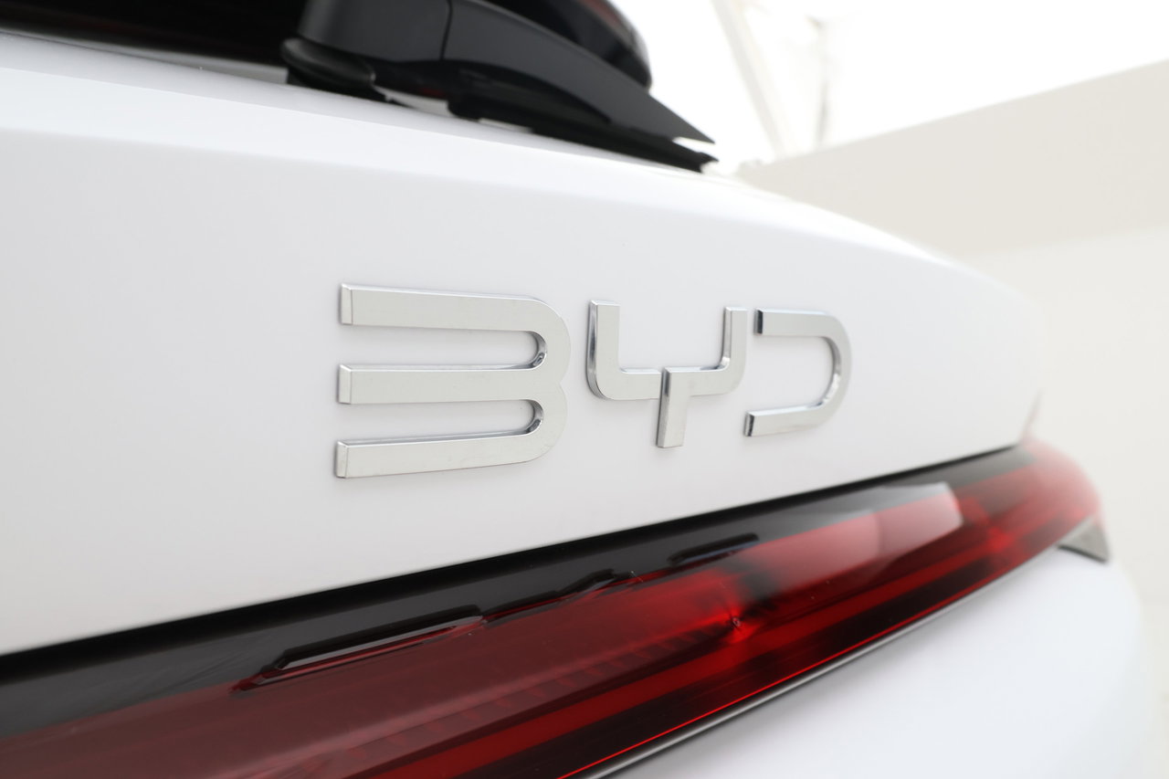 BYD SEAL U